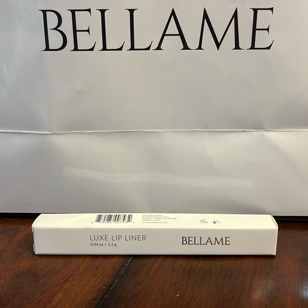 Bellame Luxe Lip Liner. Napa ~ Bold Rich Violet